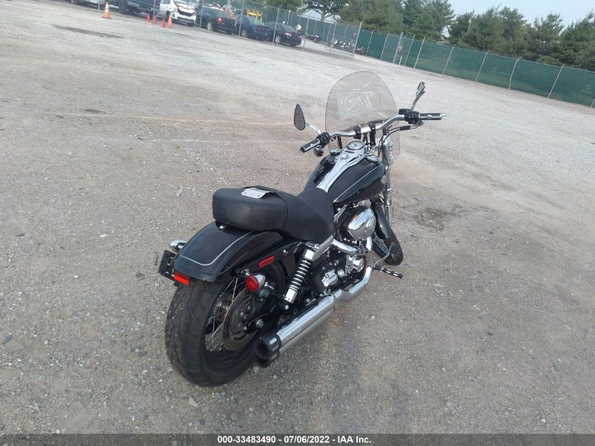 2011 HARLEY-DAVIDSON FXDWG 1HD1GP415BC320944