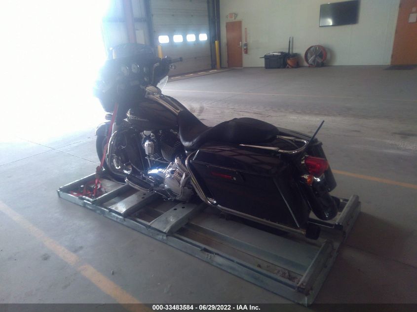 2008 HARLEY-DAVIDSON FLHX 1HD1KB4178Y691844