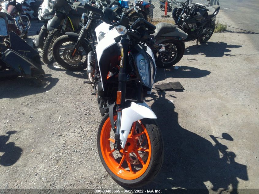 2020 KTM 390 DUKE MD2JPJ409LC294897