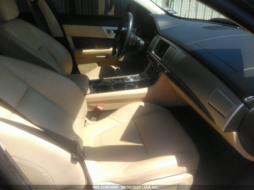 2013 JAGUAR XF SAJWA0ESXDPS66125