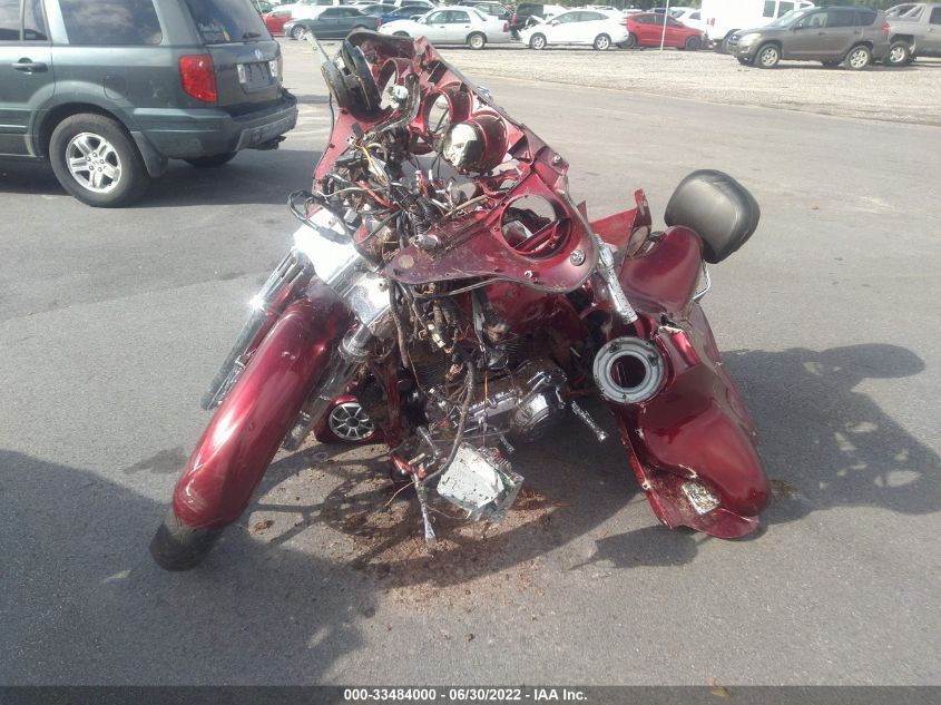 2010 HARLEY-DAVIDSON FLHX 1HD1KB41XAB651623