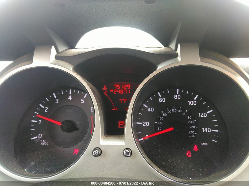 2013 NISSAN JUKE SV JN8AF5MVXDT216842