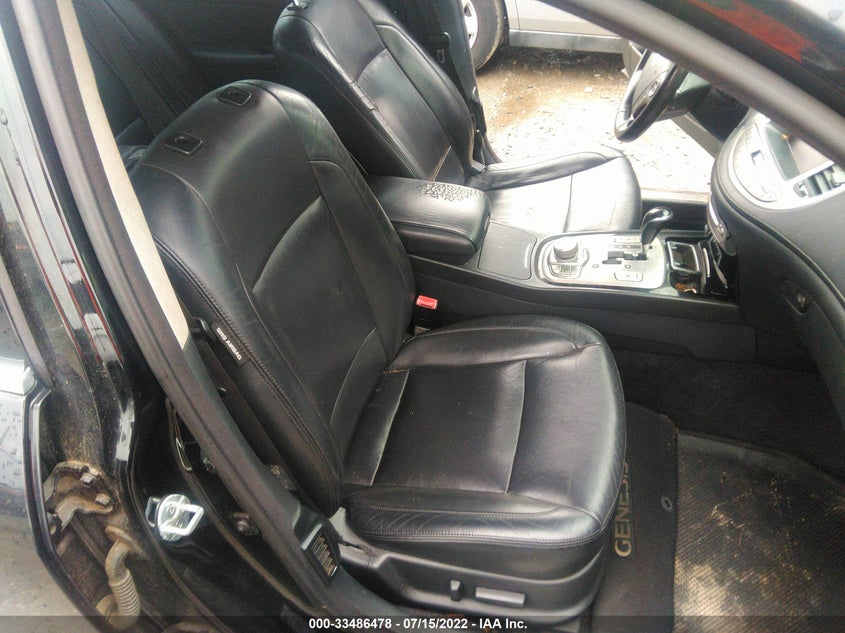 2012 HYUNDAI GENESIS VIN: KMHGC4DD9CU170845