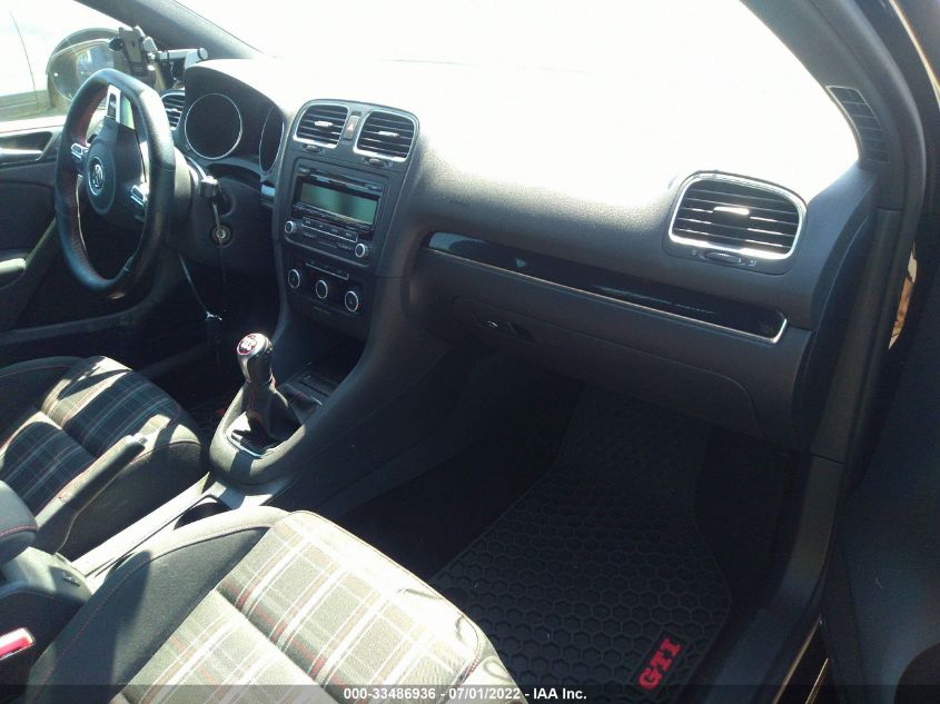 2014 VOLKSWAGEN GTI WVWGD7AJ0EW000068