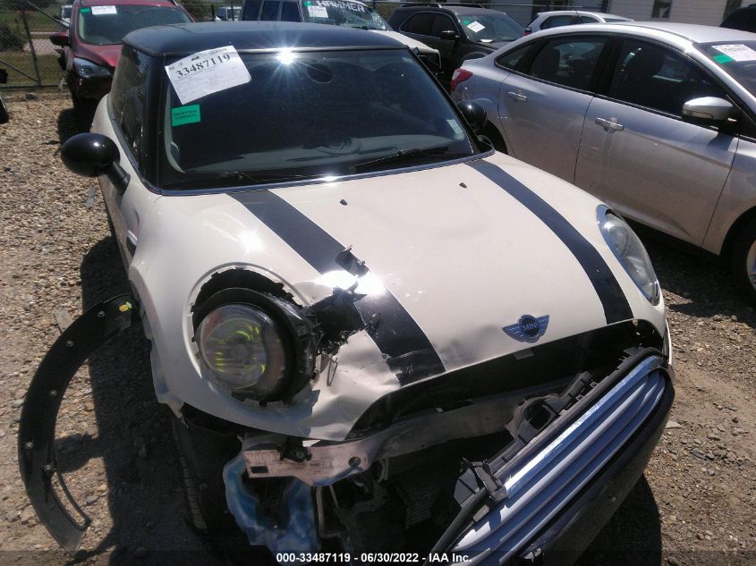 2015 MINI COOPER HARDTOP WMWXM5C59FT940308