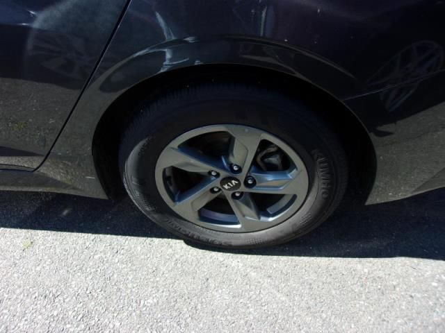 2021 KIA K5 LXS 5XXG14J2XMG060861