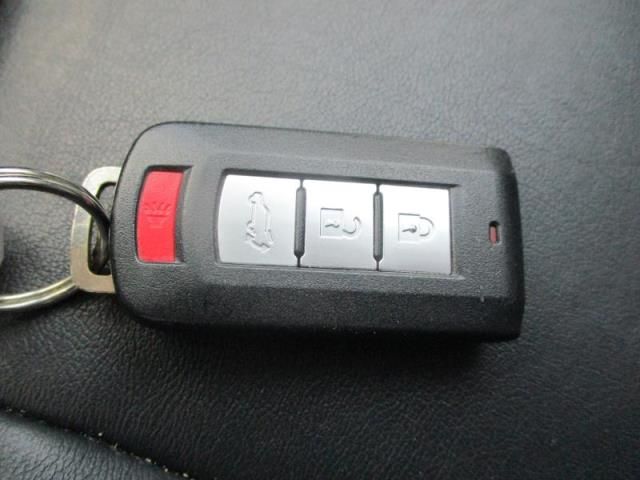 2020 MITSUBISHI OUTLANDER ES/SE/SEL/LE/SP JA4AZ3A30LZ018061