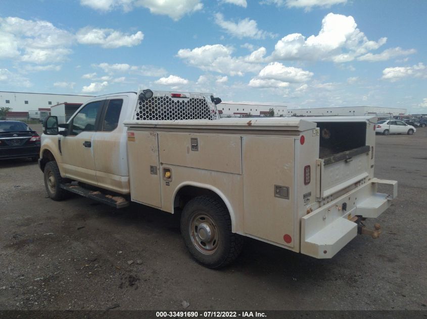 2018 FORD SUPER DUTY F-250 SRW XL 1FD7X2B67JED03171