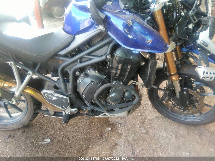 2013 TRIUMPH MOTORCYCLE TIGER EXPLORER SMTF02XK6DJ551337