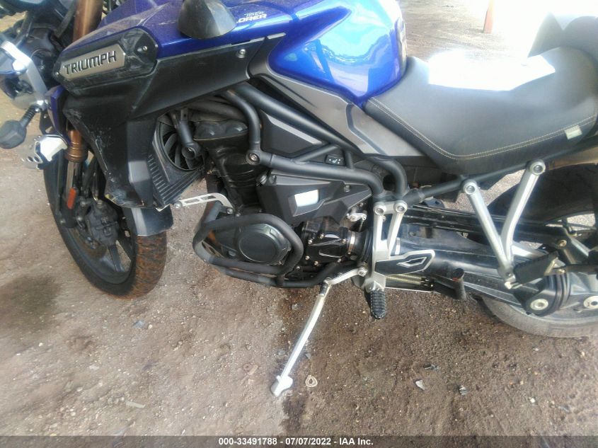 2013 TRIUMPH MOTORCYCLE TIGER EXPLORER SMTF02XK6DJ551337