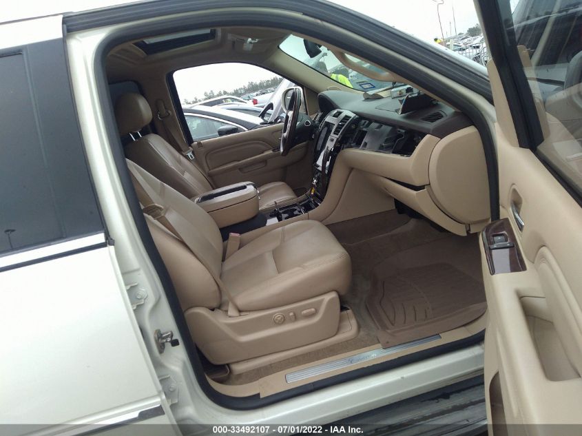 2014 CADILLAC ESCALADE LUXURY 1GYS3BEF4ER225981