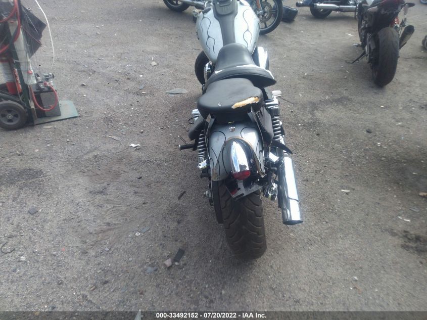 2011 HARLEY-DAVIDSON FXDB 1HD1GX415BC325271