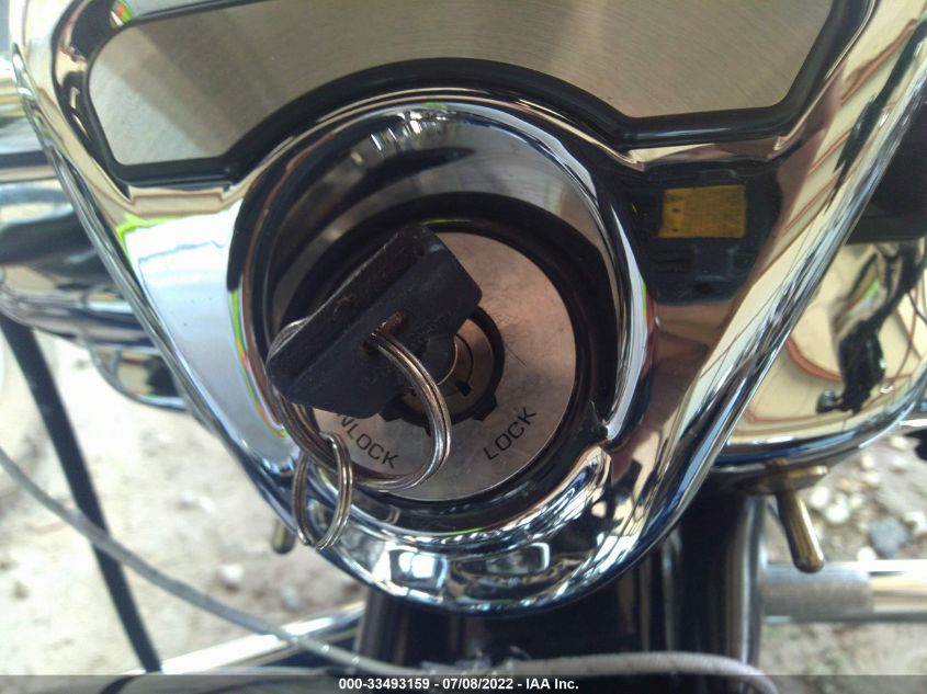 2012 HARLEY-DAVIDSON FLHR ROAD KING 1HD1FBM19CB663818