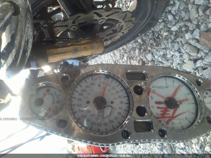 2005 SUZUKI GSX1300 RK5 JS1GW71A352103593