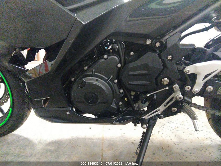 2022 KAWASAKI EX400 JKAEXKH14NDAG3248