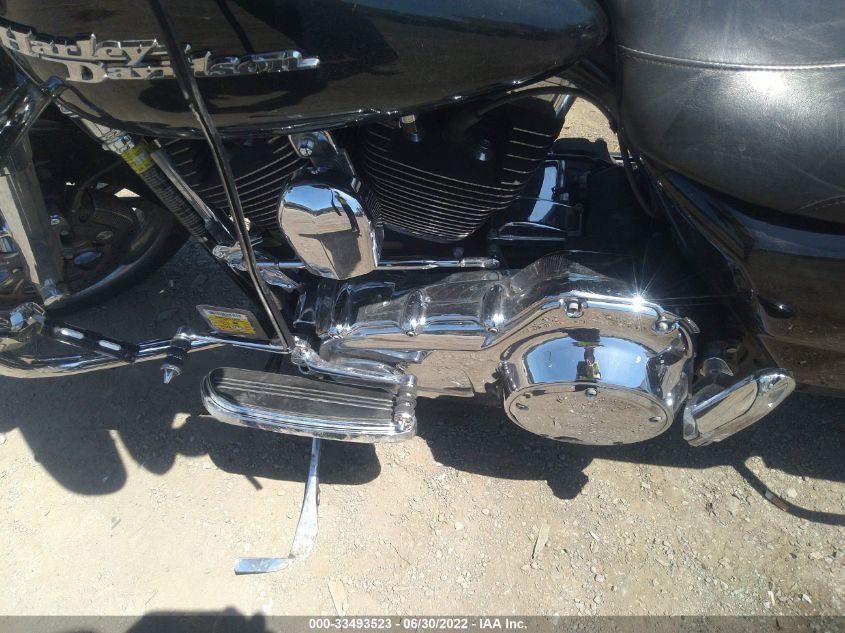 2009 HARLEY-DAVIDSON FLHX 1HD1KB4149Y6J4350