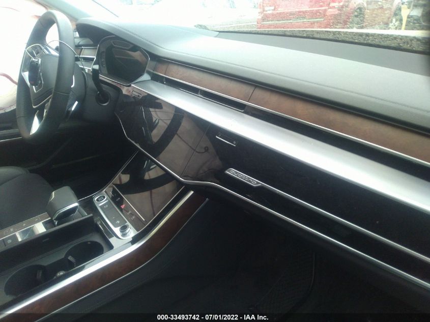 2021 AUDI A8 L WAU8DAF80MN030650