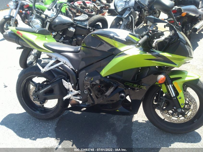 2009 HONDA CBR600 RR JH2PC40079K203697