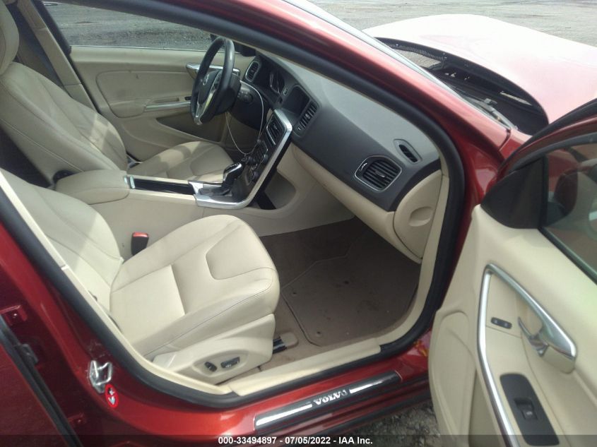 2015 VOLVO V60 T5 DRIVE-E PREMIER PLUS YV140MEC8F1196343