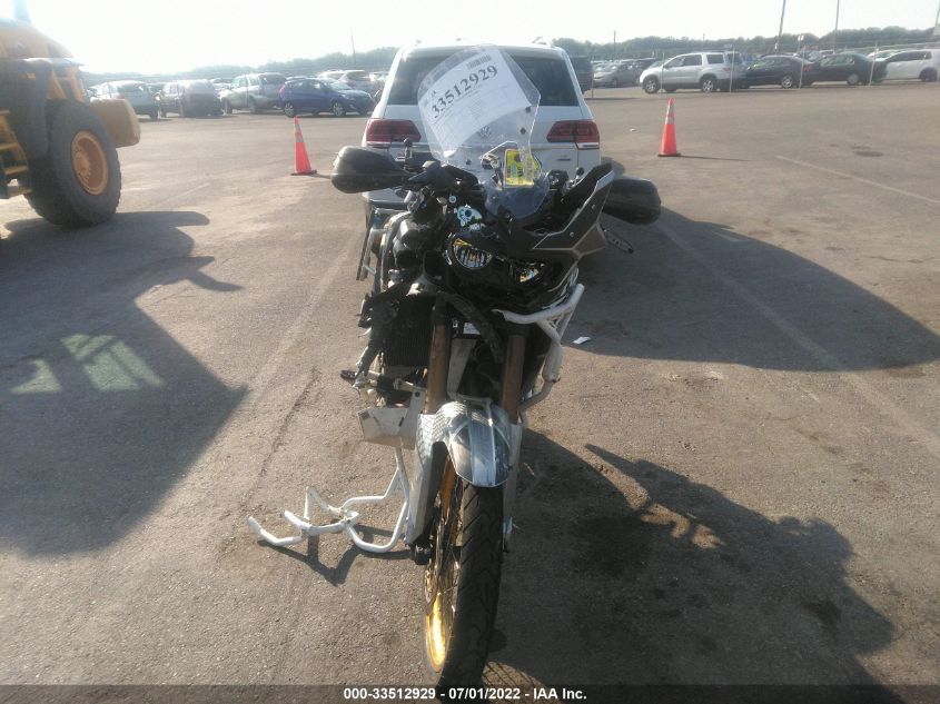 2019 HONDA CRF1000 A JH2SD044XKK300086