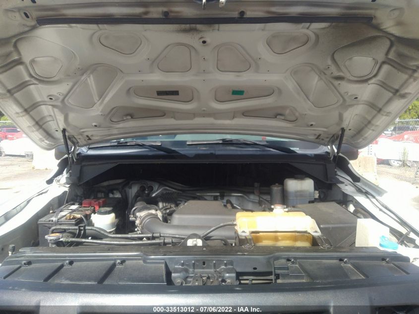 2015 NISSAN NV SV 1N6BF0KY4FN800934