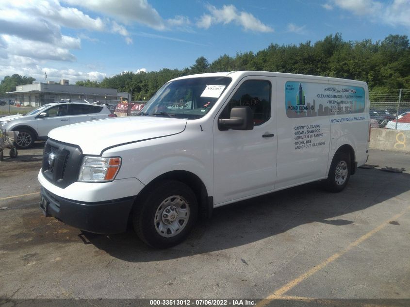 2015 NISSAN NV SV 1N6BF0KY4FN800934