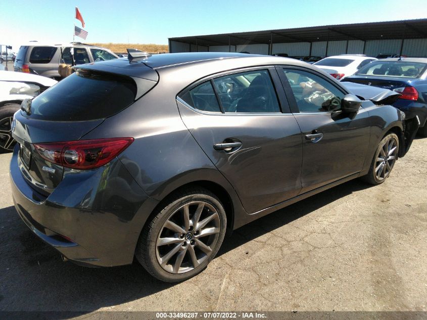 2018 MAZDA MAZDA3 5-DOOR GRAND TOURING 3MZBN1M31JM254882