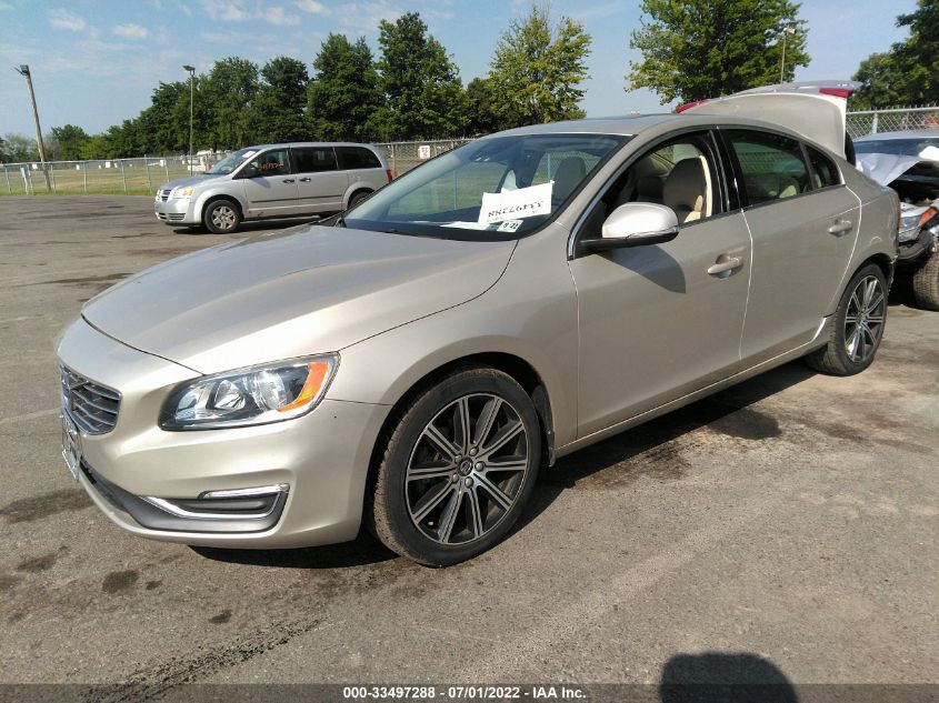 2017 VOLVO S60 PREMIER LYV402TK8HB128186