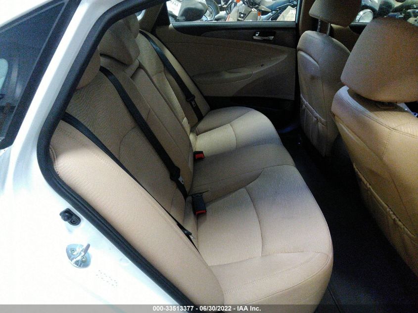 2015 HYUNDAI SONATA HYBRID KMHEC4A4XFA128914