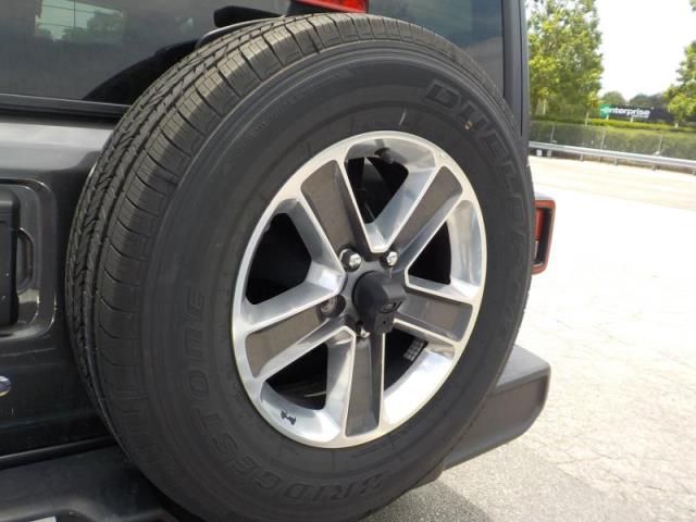 2020 JEEP WRANGLER UNLIMITED SAHARA 1C4HJXEN4LW256981
