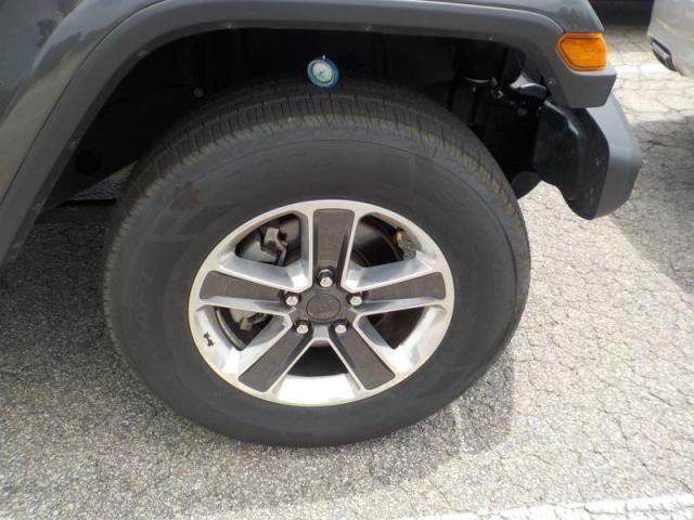 2020 JEEP WRANGLER UNLIMITED SAHARA 1C4HJXEN4LW256981