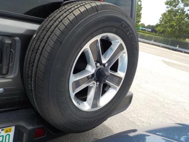 2020 JEEP WRANGLER UNLIMITED SAHARA 1C4HJXEN4LW256981