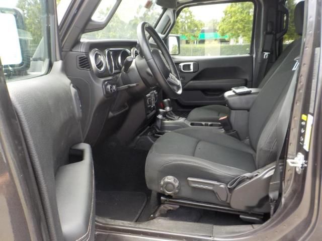 2020 JEEP WRANGLER UNLIMITED SAHARA 1C4HJXEN4LW256981