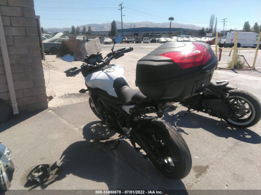 2017 YAMAHA FJ09 C JYARN37Y5HA001183