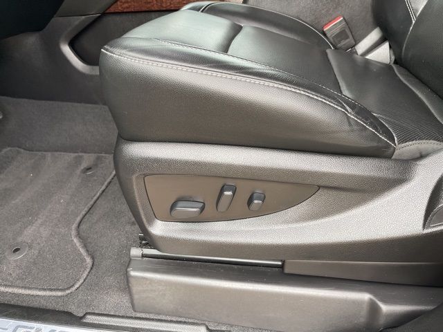 2020 GMC YUKON XL SLT 1GKS1GKC5LR298054