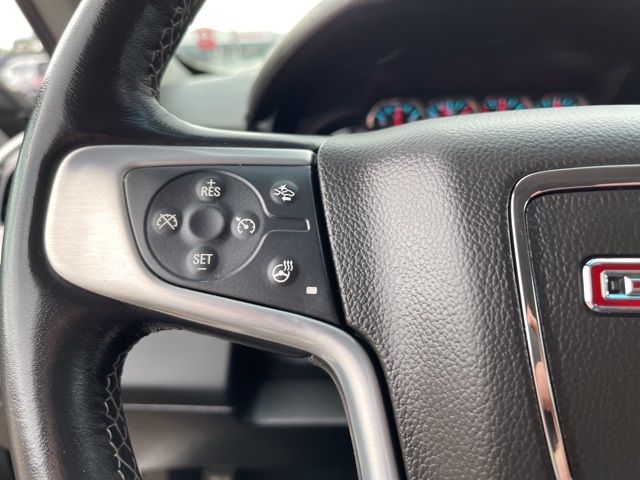 2020 GMC YUKON XL SLT 1GKS1GKC5LR298054