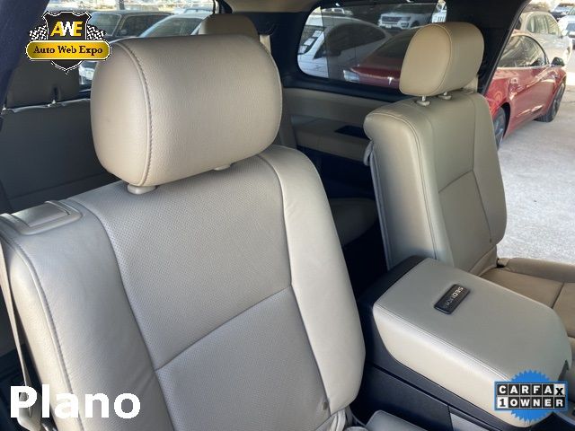 2017 TOYOTA SEQUOIA PLATINUM 5TDYY5G16HS069212