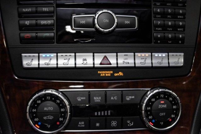 2013 MERCEDES-BENZ SL-CLASS SL 550 WDDJK7DA9DF015082