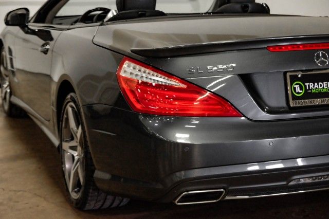 2013 MERCEDES-BENZ SL-CLASS SL 550 WDDJK7DA9DF015082