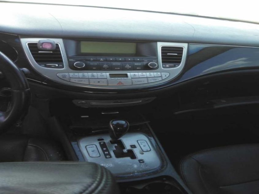 2013 HYUNDAI GENESIS 3.8L KMHGC4DD1DU238475