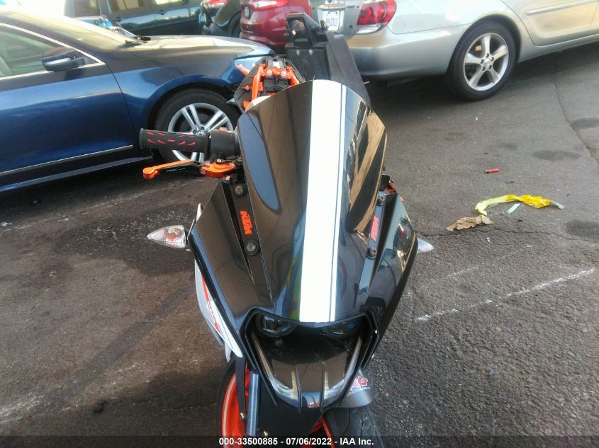 2015 KTM 390 DUKE MD2JYJ404FC221437