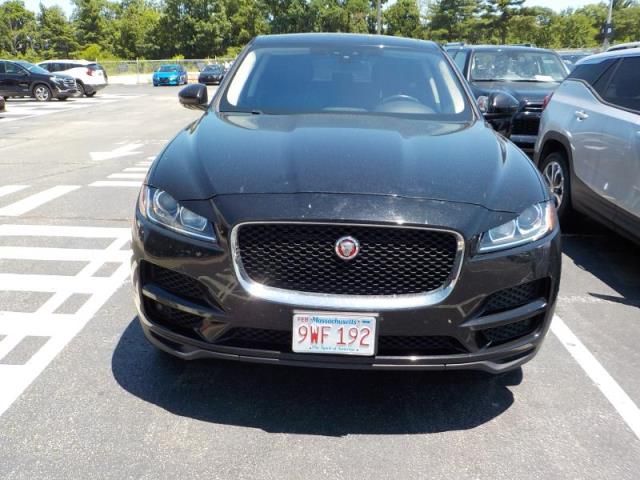 2020 JAGUAR F-PACE 25T PREMIUM SADCJ2FX8LA641913