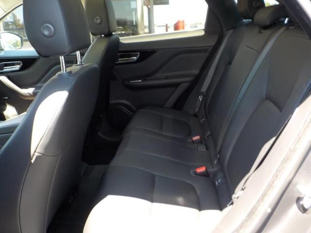 2020 JAGUAR F-PACE 25T PREMIUM SADCJ2FX8LA641913