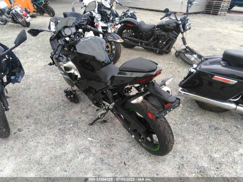 2022 KAWASAKI EX400 JKAEXKH1XNDAH1726