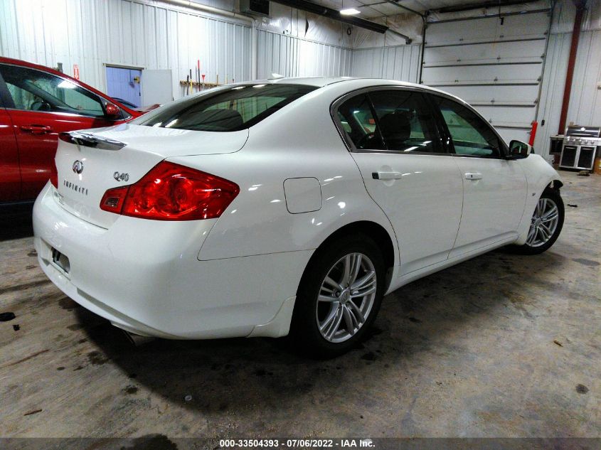 2015 INFINITI Q40 JN1CV6ARXFM523013