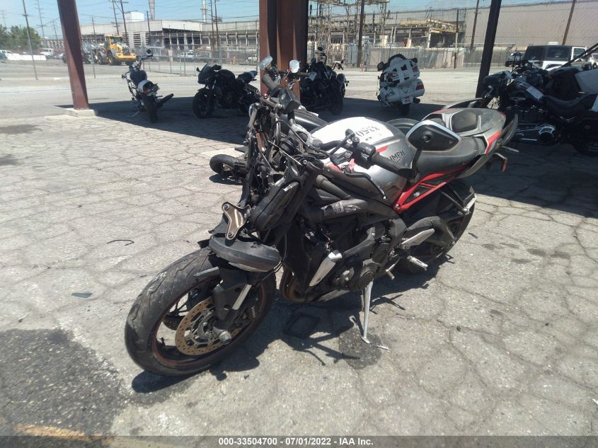 2020 TRIUMPH MOTORCYCLE STREET TRIPLE R SMTA534D4LTAA1272