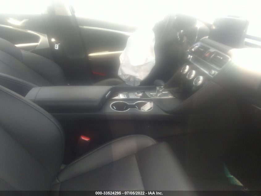 2022 GENESIS G70 2.0T KMTG34TA2NU099519