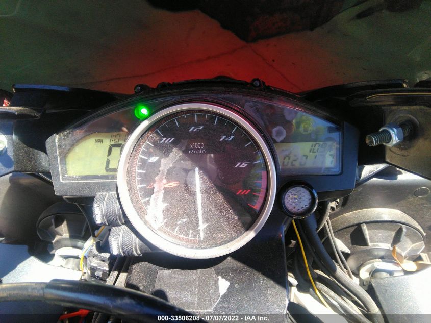 2016 YAMAHA YZFR6 C JYARJ16YXGA009991