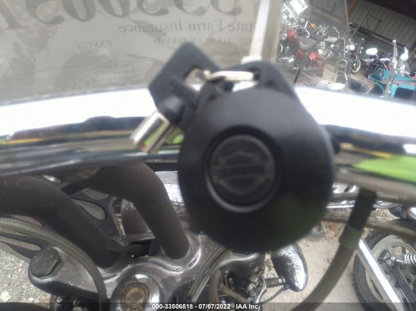 2002 HARLEY-DAVIDSON FXSTDI 1HD1JBB1X2Y033755
