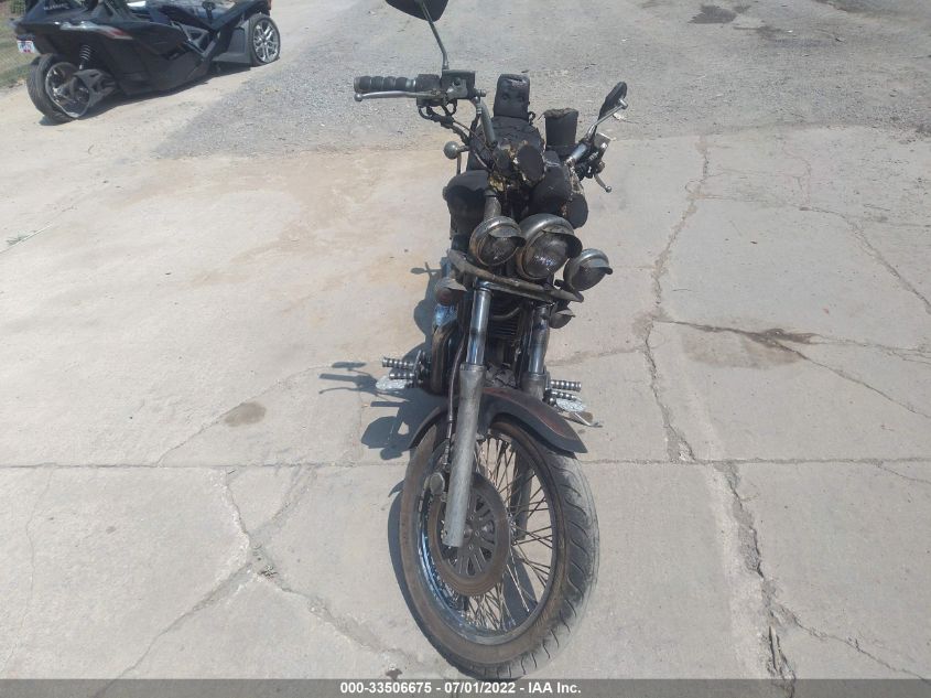 2000 SUZUKI VS1400 GLP JS1VX51L7Y2100744